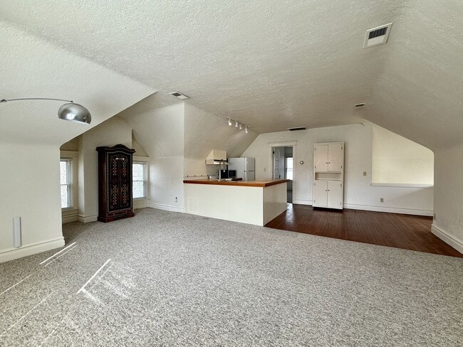 Photo - 3415 Locust St Unit 4