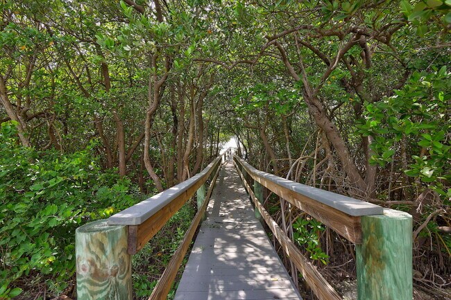 Photo - 801 S Ocean Dr Unit 1107