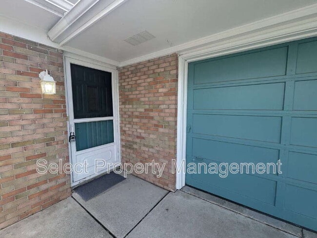 Photo - 3226 Arrowwood Dr