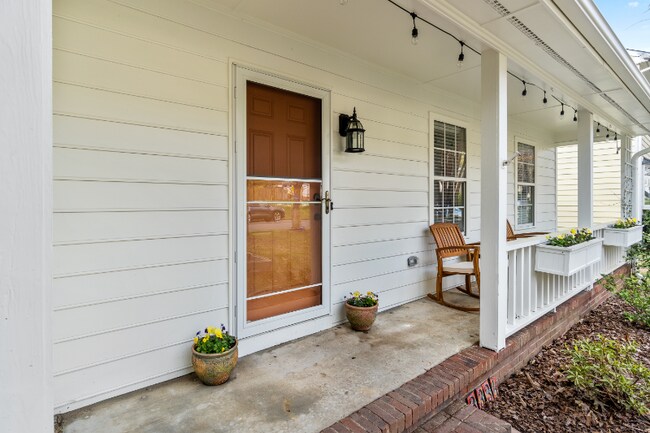 Photo - 3334 Lassiter St