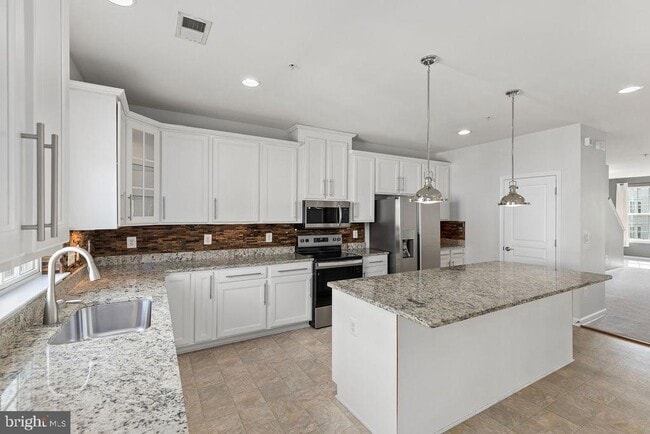 Photo - 14816 Mason Creek Cir Apartamento