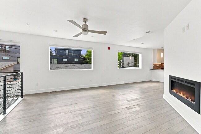 Photo - $3,640.95 with $300 Off the first month's rent, 2 Bed, 2.5 Bath Townhome in Denver with Rooftop P... Unit 7