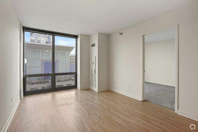 Building Photo - 1276 S Michigan Ave Rental