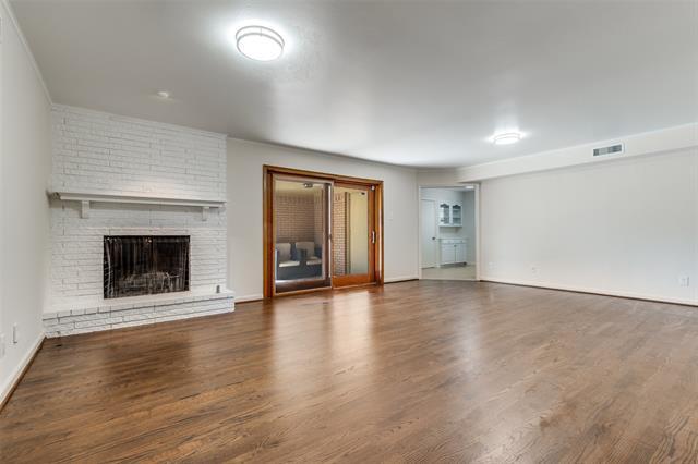 Photo - 6138 Annapolis Ln