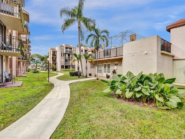 Photo - 3601 SW 117th Ave Unidad 9-203