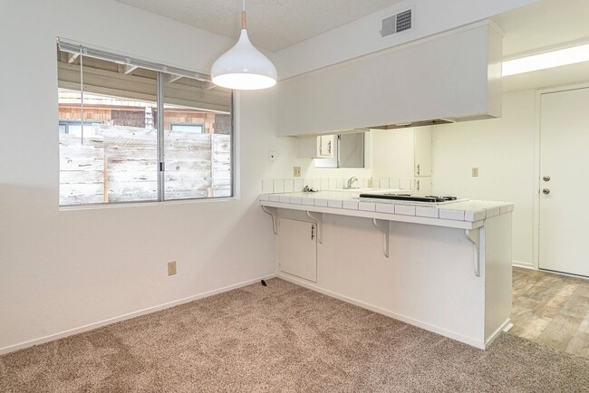 1249 4th St Unidad B