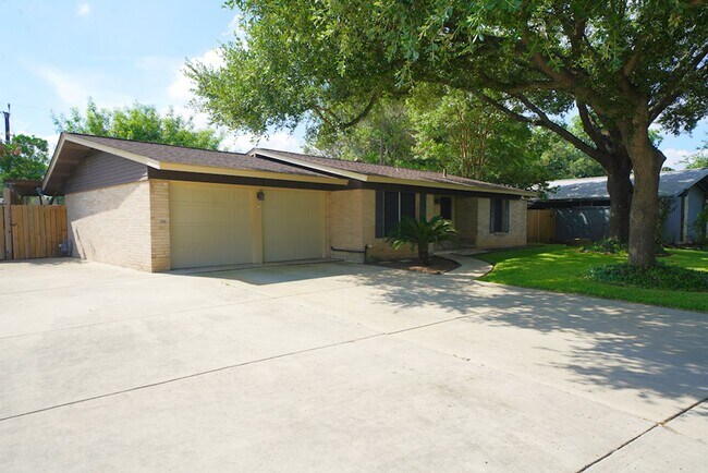 Photo - Updated Northeast Park Home Near Loop 410 - Realtor Commission: $500