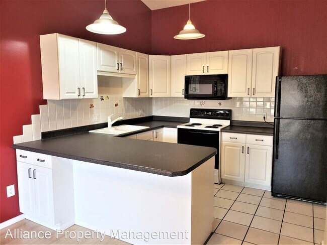 Photo - 2 br, 1 bath House - 1346 Millcreek Dr. #4