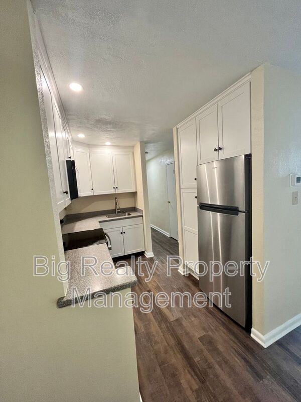 Photo - 120 N Penn St Unidad C-2