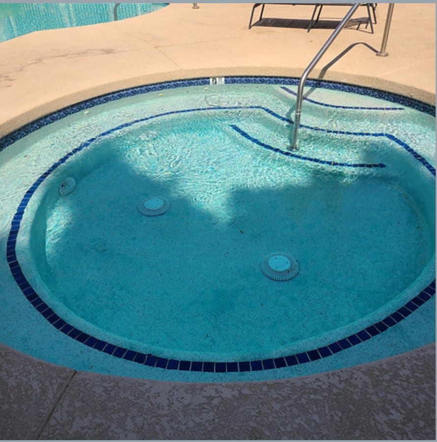 Photo - 700 W University Dr