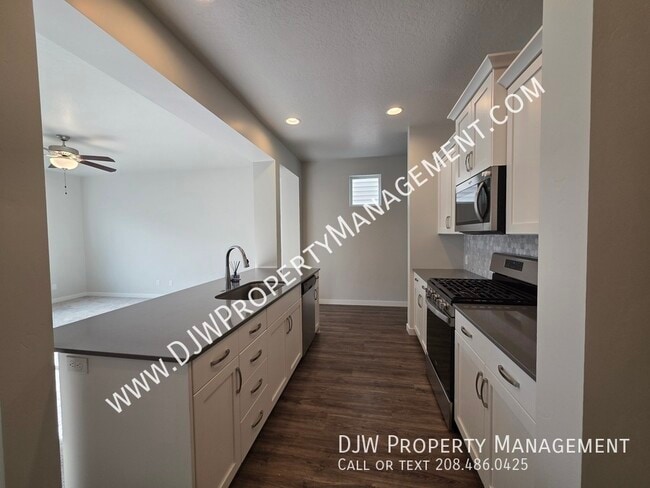 Photo - 2351 E Danzee Dr