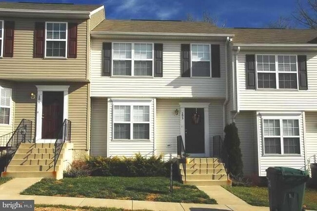 Photo - 203 Merrill Ct Townhome