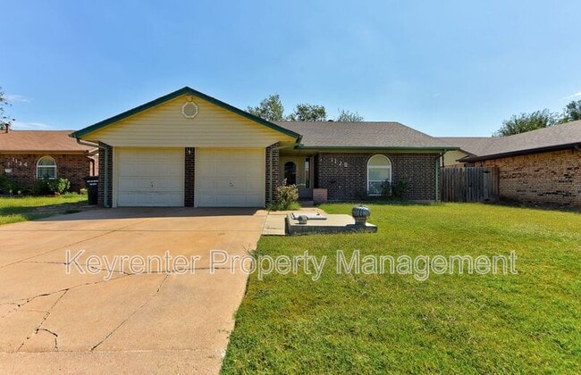 Photo - 1120 Kings Ct House