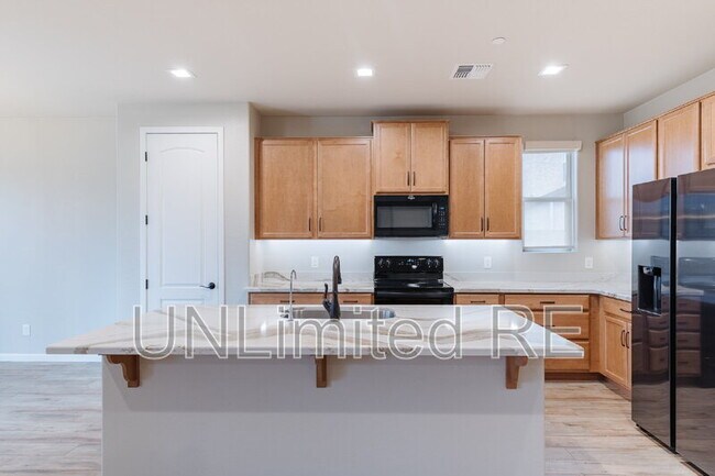 Photo - 308 Spirit Cir