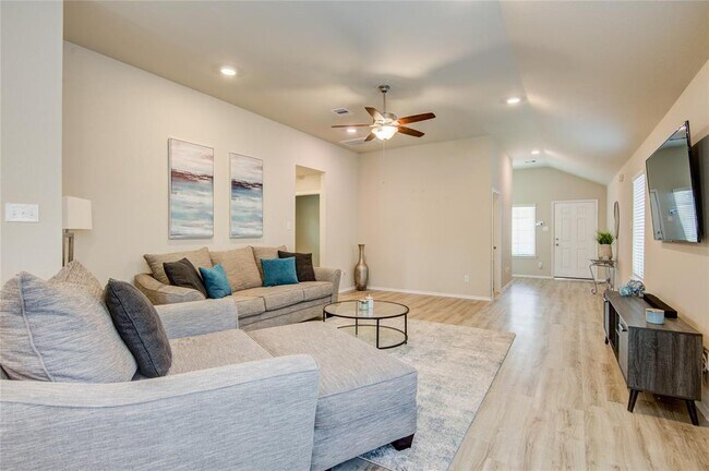 Photo - 6710 Scarlet Sagebrush St