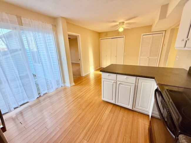 Photo - 3 Bed 2 Bath with Amenities in Hermitage for $1700/mo!