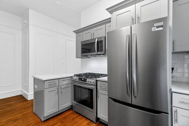 Photo - 284 Orange St Unit 101