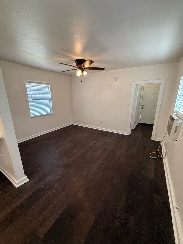 Photo - 1865 29th Ave N