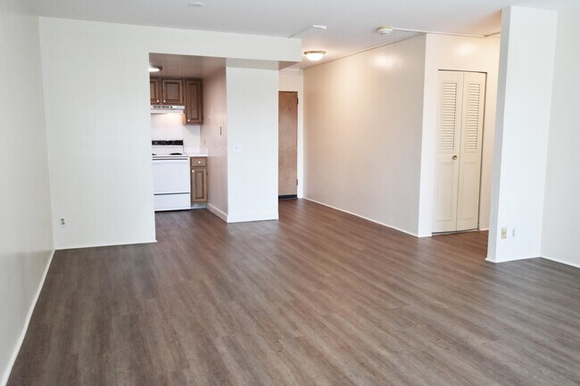 Photo - 555 E William St Unit 4A