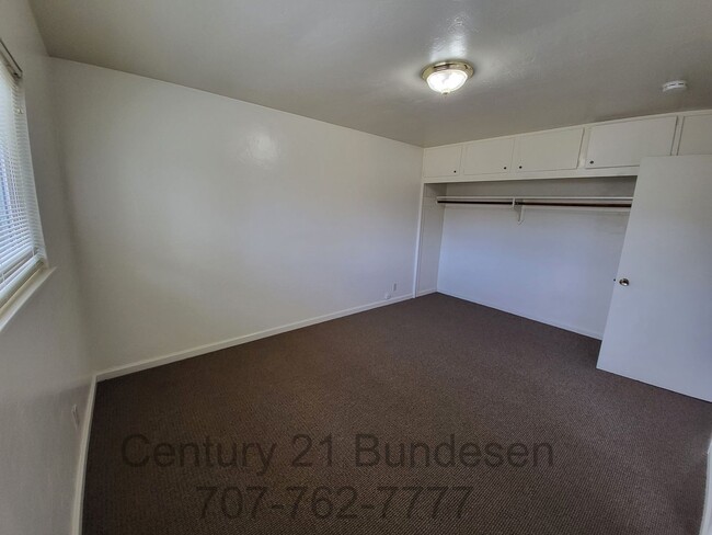 Photo - Clean Eastside Petaluma Home - 3BD/2BA ~132 Maria Drive