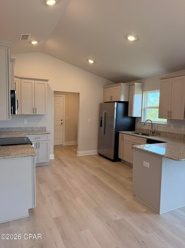 Photo - 1007 Bayside St