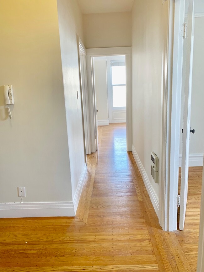 ENTRANCE - 1544 Taylor St Apartamentos Unidad #5