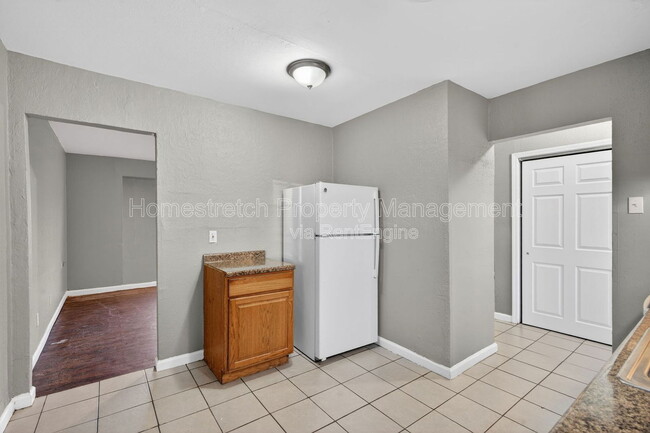 Photo - 1218 Maple Ave