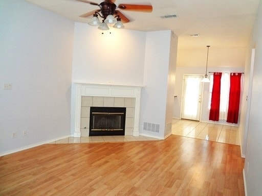 Photo - 2216 Lattimore St