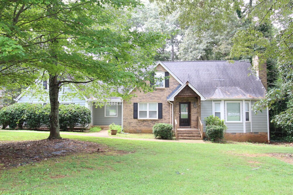 Photo - 5741 Lilburn Stone Mountain Rd