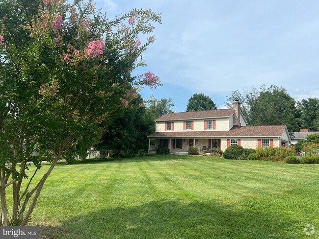 Building Photo - 7313 Coventry Dr Rental
