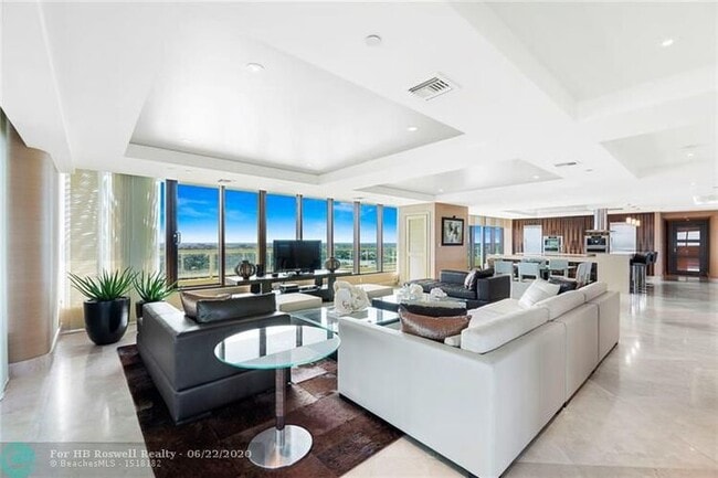 Building Photo - 1 N Fort Lauderdale Beach Blvd Unit 2302