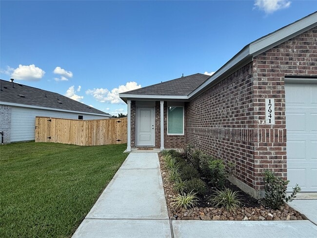 Photo - 17941 Valle Cupa Ln