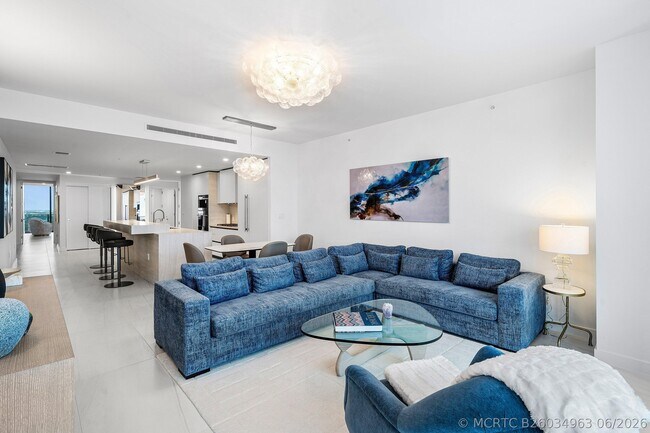 Building Photo - 900 N Ocean Blvd Unit 1504