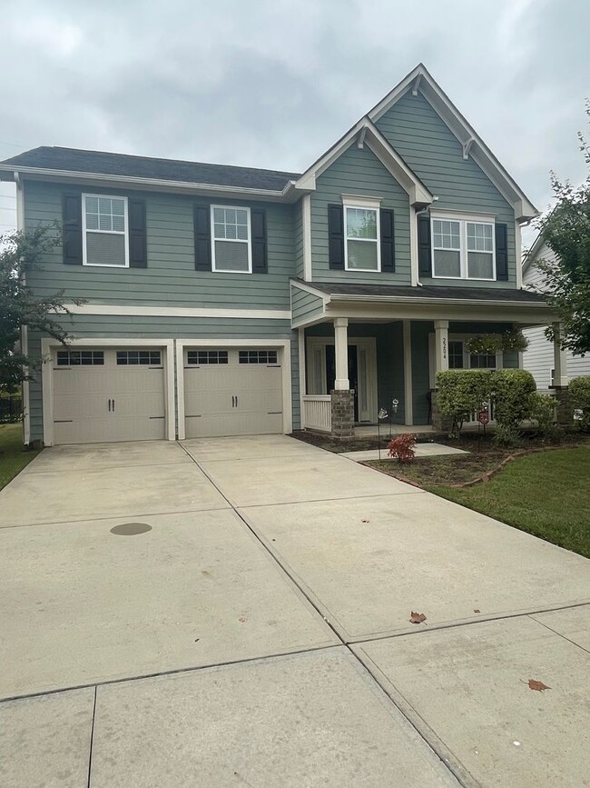 Building Photo - Spacious 4 Bedroom, 3.5 Bath Home for Rent...