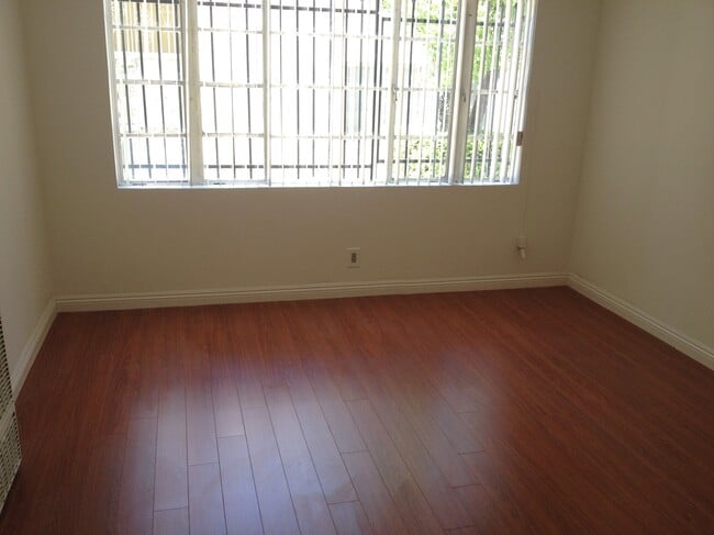 1929 Argyle Ave Unit 0