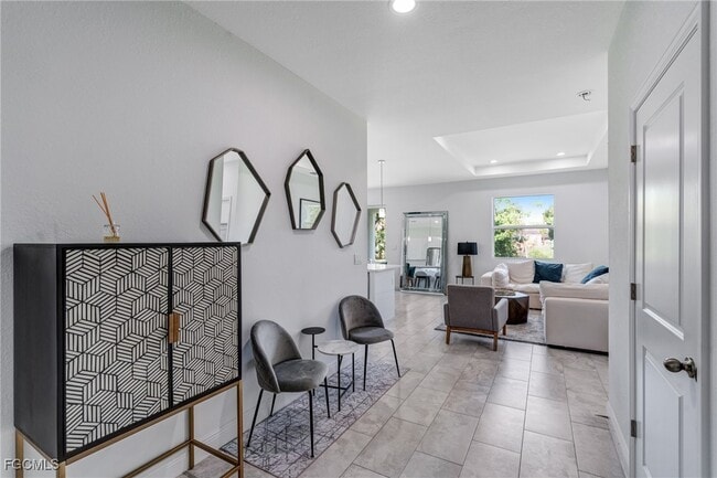 Building Photo - 2013 Inglewood Cir Rental