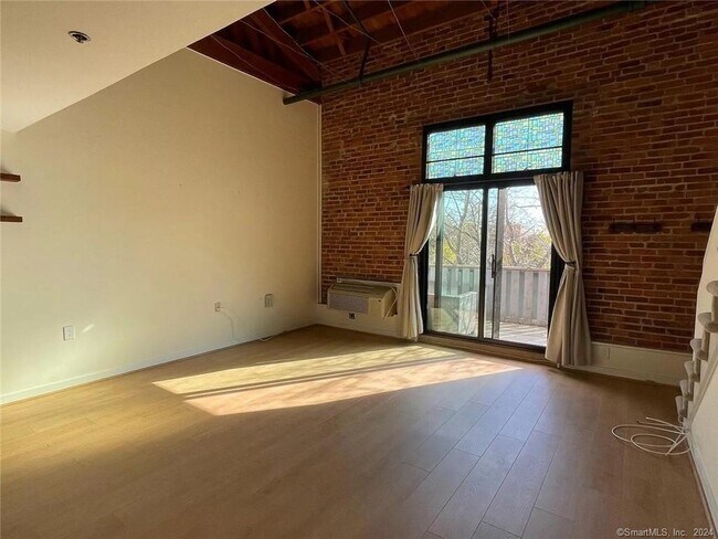 Photo - 149 Water St Condo Unit 43