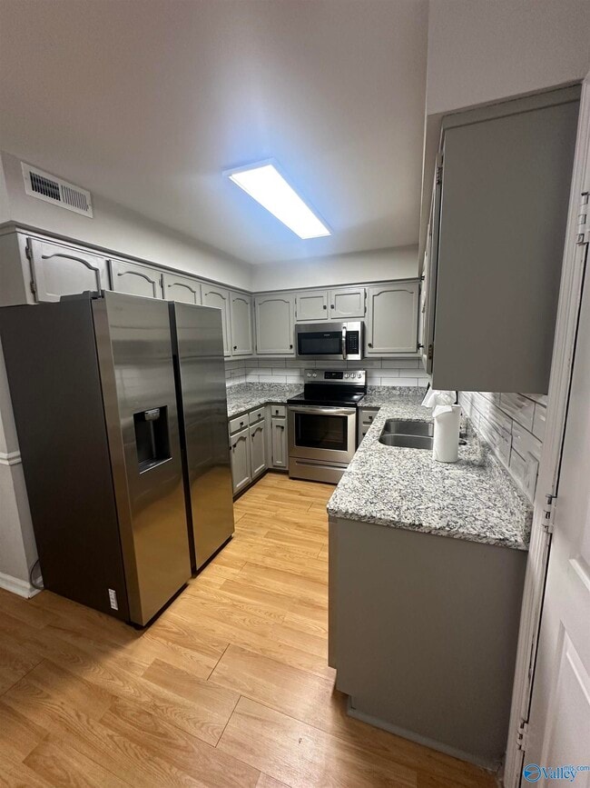 Photo - 1722 Ward Ave NE