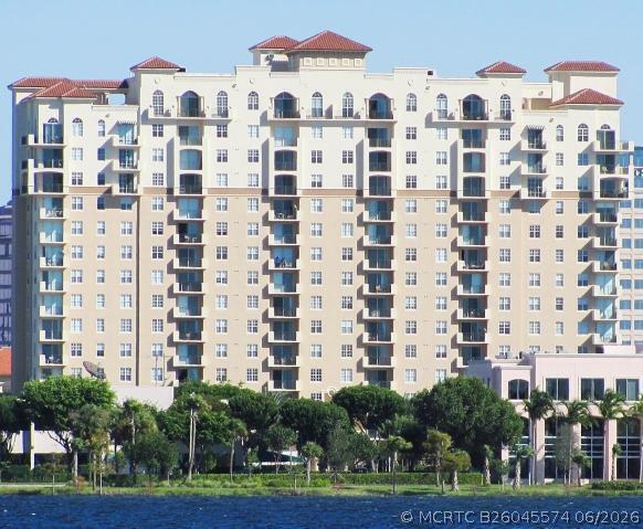 Building Photo - 616 Clearwater Park Rd Unit 1207