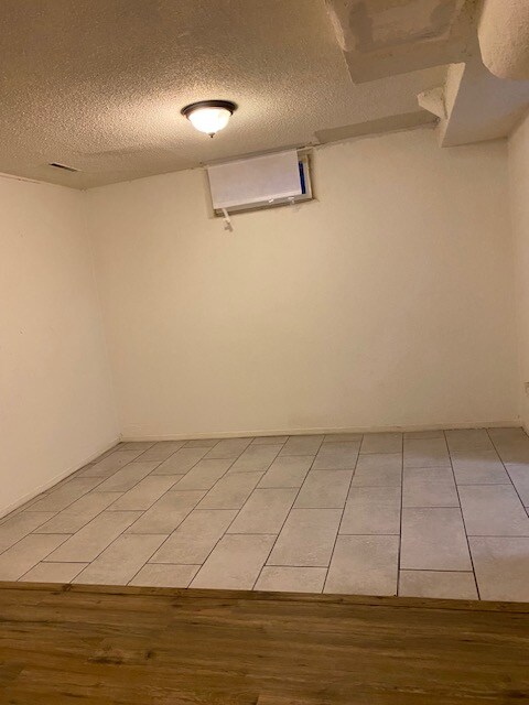 Photo - 1177 S Quitman St Unidad Lower