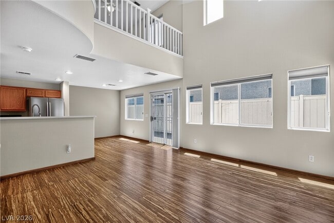 Photo - 10566 Corte Sierra St