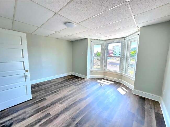 Photo - Large 2 bedroom House for Rent
