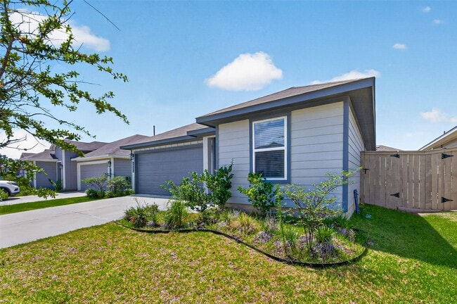 Photo - 14556 Lily Plns Dr