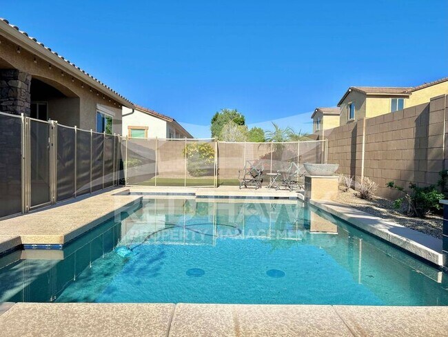 Photo - 3567 E Chestnut Ln