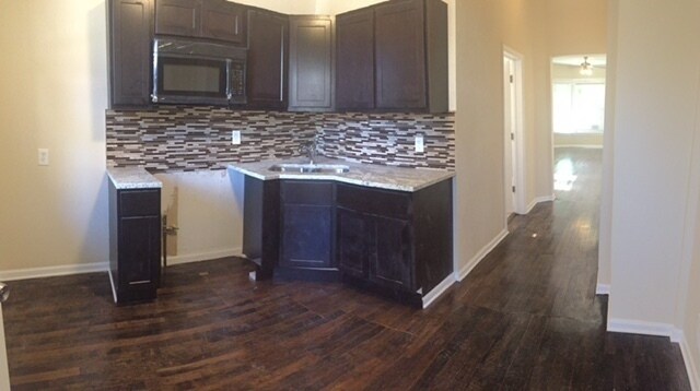 Photo - 6715 S Ada St Unidad 2nd floor