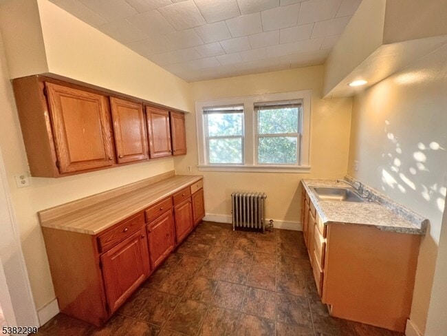 Photo - 638 Paulison Ave