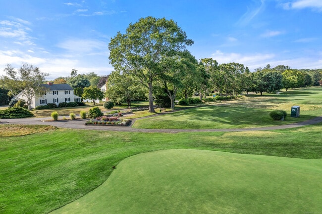 Photo - 72 Cherry Ln