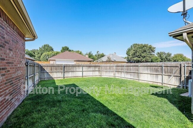 Photo - 6020 Greenways Dr