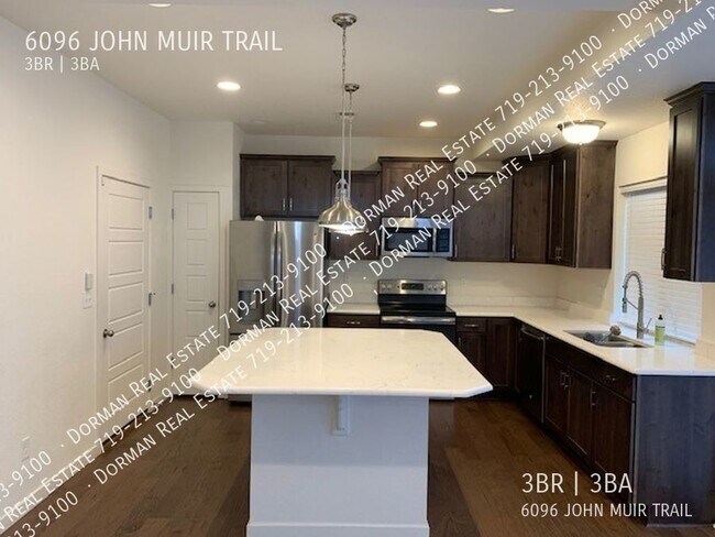 Photo - 6096 John Muir Trl
