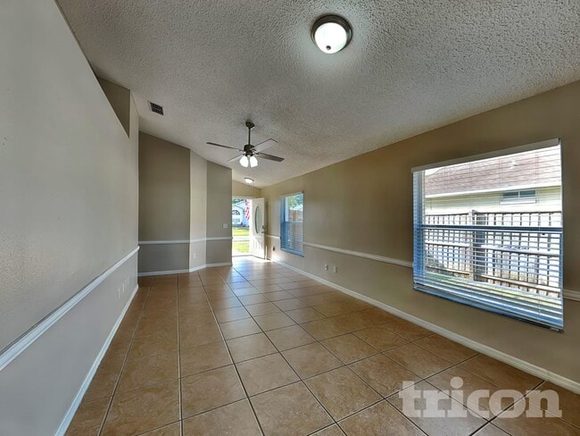 Photo - 9743 Red Clover Ave